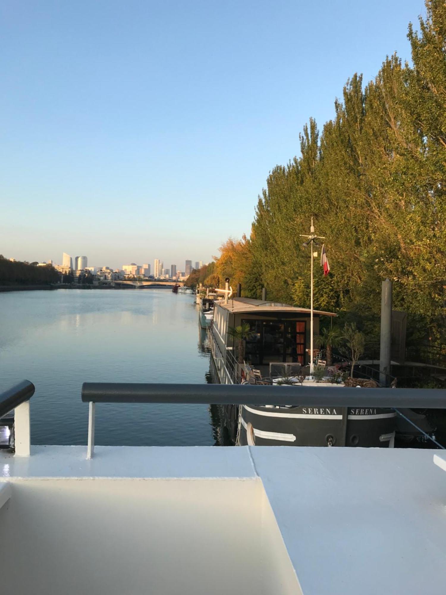 Appartamento Loft Sur L'Eau Avec Parking Parigi Esterno foto